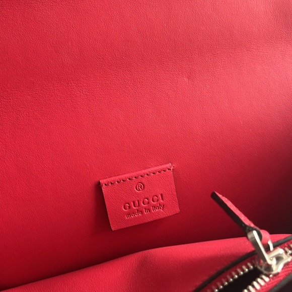 Gucci Red Suede Large Dionysus Shoulder Bag - Picture 4 of 17